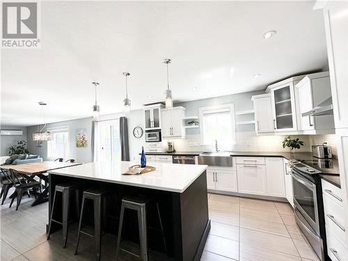 11 Kesmark Court, Moncton, NB - Indoor Photo Showing Kitchen With Upgraded Kitchen