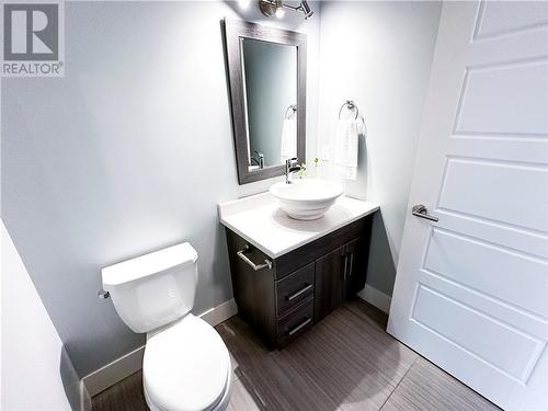 11 Kesmark Court, Moncton, NB - Indoor Photo Showing Bathroom