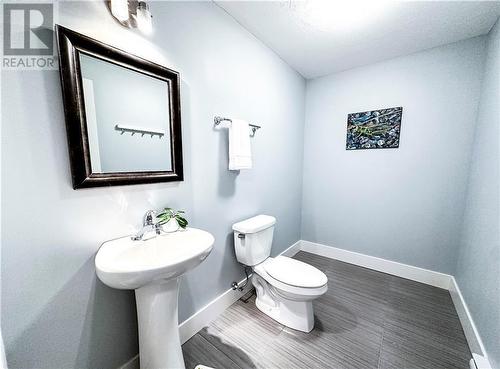 11 Kesmark Court, Moncton, NB - Indoor Photo Showing Bathroom