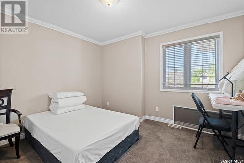 403 Collins Crescent, Saskatoon, SK - Indoor Photo Showing Bedroom