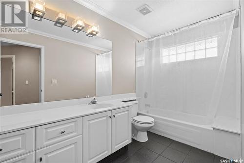 403 Collins Crescent, Saskatoon, SK - Indoor Photo Showing Bathroom