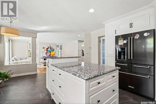 403 Collins Crescent, Saskatoon, SK - Indoor Photo Showing Kitchen With Upgraded Kitchen