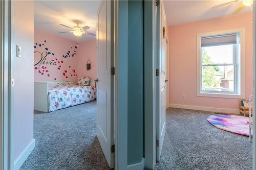 47 Mountain Avenue, Hamilton, ON - Indoor Photo Showing Other Room