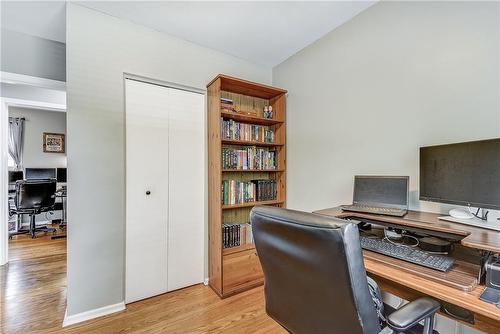 302 Southill Drive, Kitchener, ON - Indoor Photo Showing Office