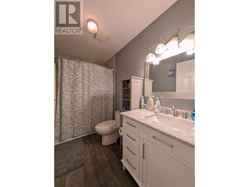 3467 Clearwood Crescent, Prince George, BC - Indoor Photo Showing Bathroom