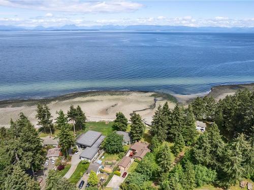 1396 Seaview Rd, Black Creek, BC 