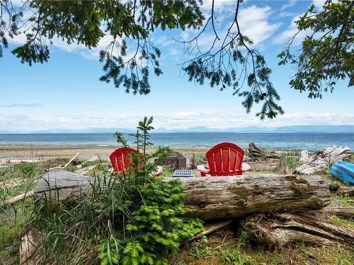 1396 Seaview Rd, Black Creek, BC 