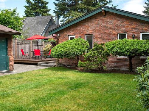 1396 Seaview Rd, Black Creek, BC 