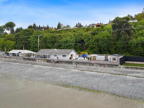 2935 Island Hwy West, Qualicum Beach, BC 