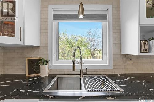 97 Calypso Drive, Moose Jaw, SK - Indoor Photo Showing Kitchen With Double Sink