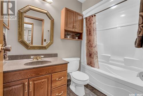 418 Nemeiben Road, Saskatoon, SK - Indoor Photo Showing Bathroom