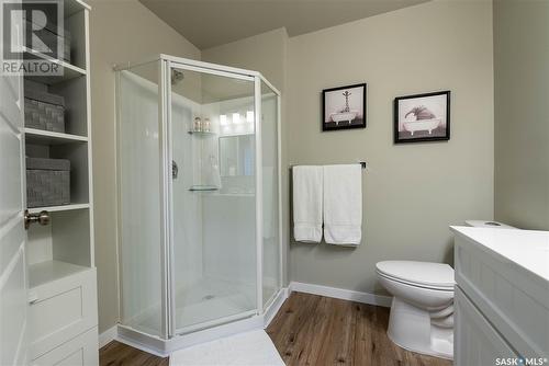 130 3229 Elgaard Drive, Regina, SK - Indoor Photo Showing Bathroom