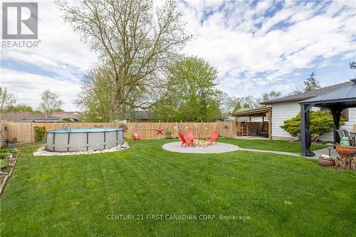 42 Kipling Court, London, ON - Outdoor With Above Ground Pool With Backyard