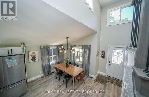 14 Warwick Avenue, Lambton Shores (Grand Bend), ON - Indoor