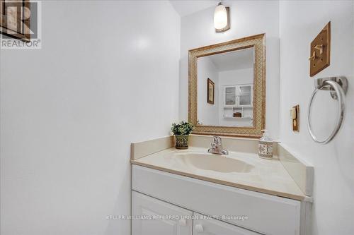 604 - 5460 Yonge Street, Toronto, ON - Indoor Photo Showing Bathroom