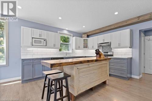 33 Mill Street, Harriston, ON - Indoor Photo Showing Kitchen