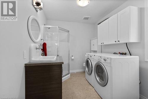 33 Mill Street, Harriston, ON - Indoor Photo Showing Laundry Room