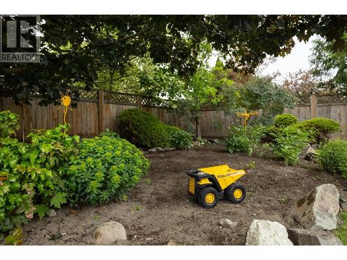 4329 Crystal Drive, Vernon, BC - Outdoor With Backyard