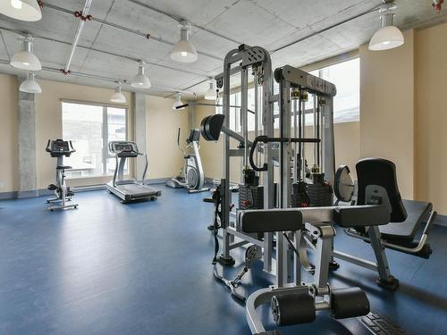 Exercise room - 901-1235 Rue Bishop, Montréal (Ville-Marie), QC - Indoor Photo Showing Gym Room