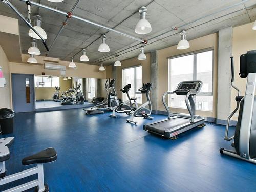 Exercise room - 901-1235 Rue Bishop, Montréal (Ville-Marie), QC - Indoor Photo Showing Gym Room