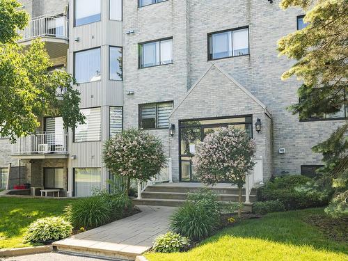 Frontage - 405-5250 Rue Riviera, Montréal (Pierrefonds-Roxboro), QC - Outdoor With Balcony