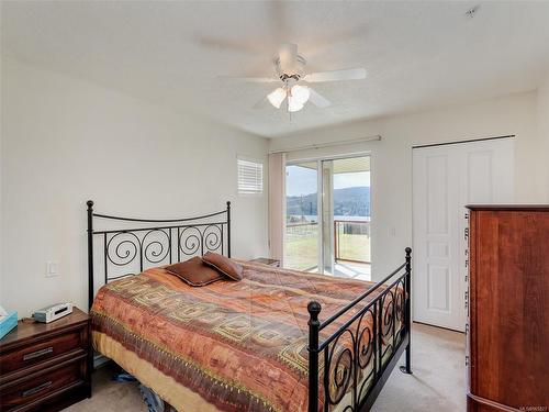 205-6585 Country Rd, Sooke, BC - Indoor Photo Showing Bedroom