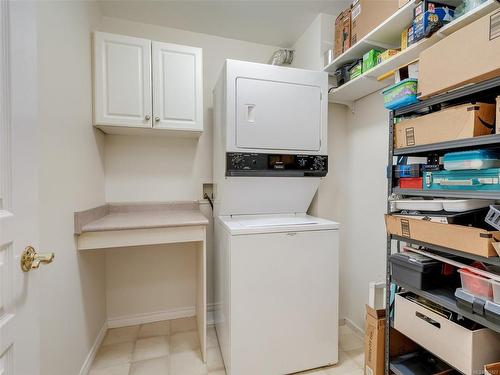 205-6585 Country Rd, Sooke, BC - Indoor Photo Showing Laundry Room