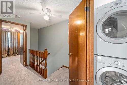 299 Walmer Grove, London, ON - Indoor Photo Showing Laundry Room