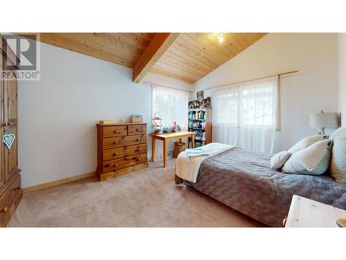 327 28Th  S Avenue, Cranbrook, BC - Indoor Photo Showing Bedroom