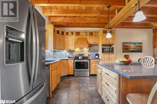 184 Golf Course Road, Quinte West, ON - Indoor Photo Showing Kitchen