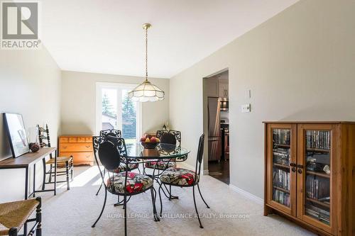 184 Elmwood Drive, Belleville, ON - Indoor Photo Showing Dining Room