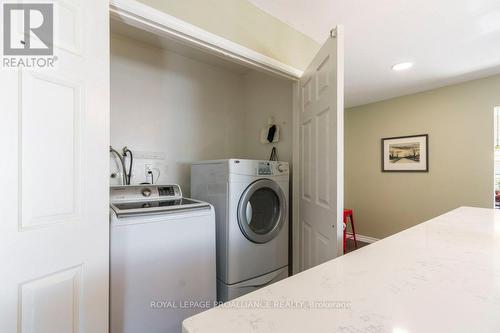 184 Elmwood Drive, Belleville, ON - Indoor Photo Showing Laundry Room
