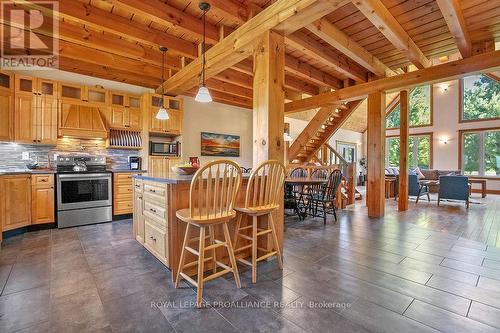 184 Golf Course Road, Quinte West, ON - Indoor Photo Showing Kitchen