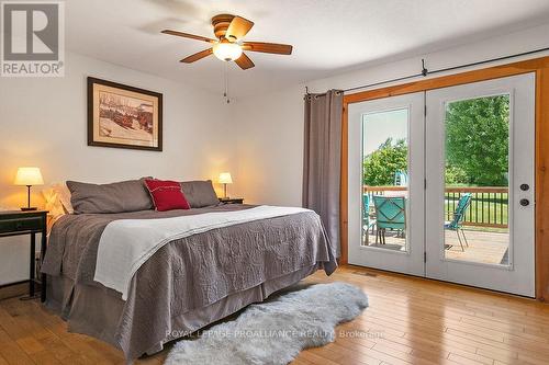 184 Golf Course Road, Quinte West, ON - Indoor Photo Showing Bedroom