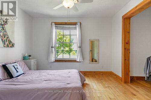 184 Golf Course Road, Quinte West, ON - Indoor Photo Showing Bedroom