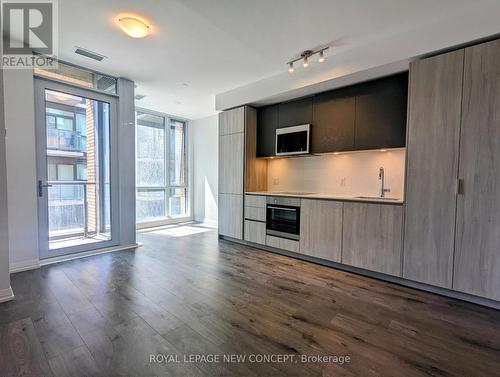 1215 - 8 Widmer Street, Toronto, ON - Indoor Photo Showing Kitchen