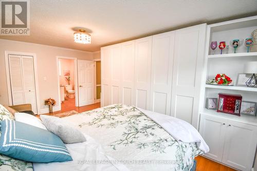 11 Hill Top Drive, Penetanguishene, ON - Indoor Photo Showing Bedroom