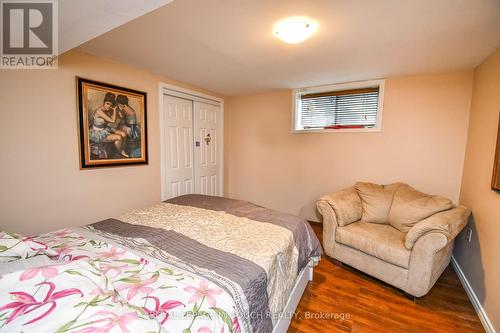 11 Hill Top Drive, Penetanguishene, ON - Indoor Photo Showing Bedroom