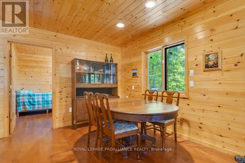 1091 Lindey Lane, North Frontenac, ON - Indoor Photo Showing Dining Room