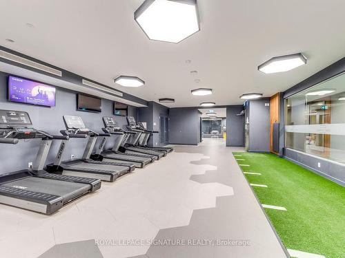 1407-28 Freeland St, Toronto, ON - Indoor Photo Showing Gym Room