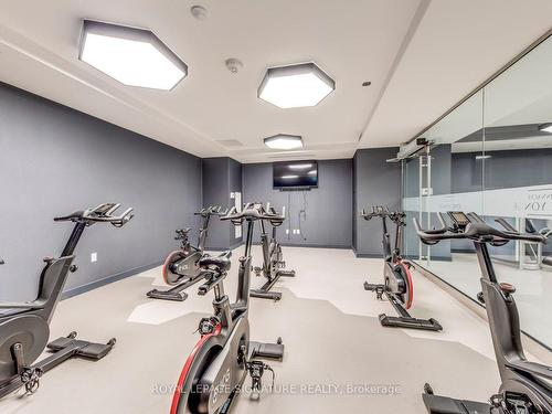 1407-28 Freeland St, Toronto, ON - Indoor Photo Showing Gym Room