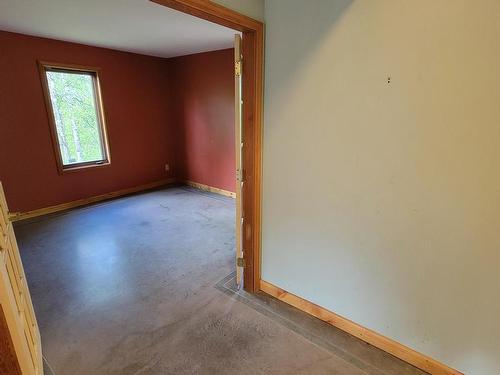 4540 Clearwater Valley Rd, Clearwater, BC - Indoor Photo Showing Other Room