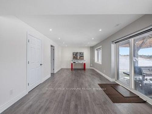 878 John St, Innisfil, ON - Indoor Photo Showing Other Room