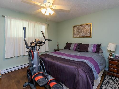 1217 Green Road, Sicamous, BC - Indoor