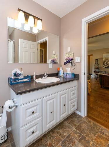 1217 Green Road, Sicamous, BC - Indoor Photo Showing Bathroom