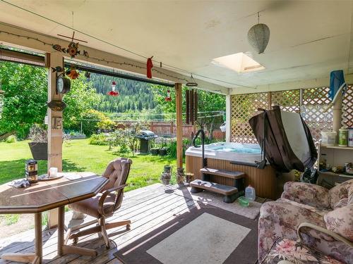 1217 Green Road, Sicamous, BC -  With Deck Patio Veranda With Exterior