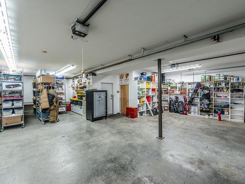 2736 Thompson Drive, Kamloops, BC - Indoor Photo Showing Garage