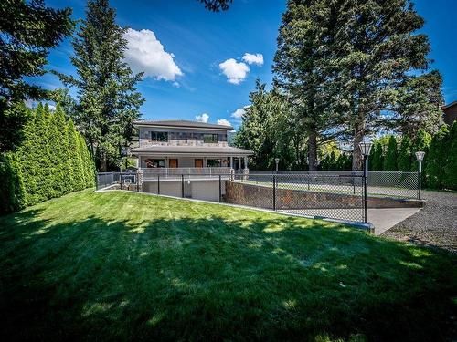 2736 Thompson Drive, Kamloops, BC - Outdoor