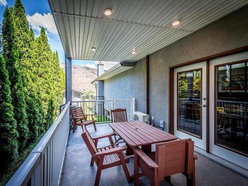 2736 Thompson Drive, Kamloops, BC - Outdoor With Deck Patio Veranda With Exterior