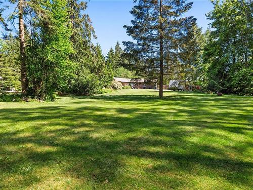 2070 Bartlett Rd, Cowichan Bay, BC 